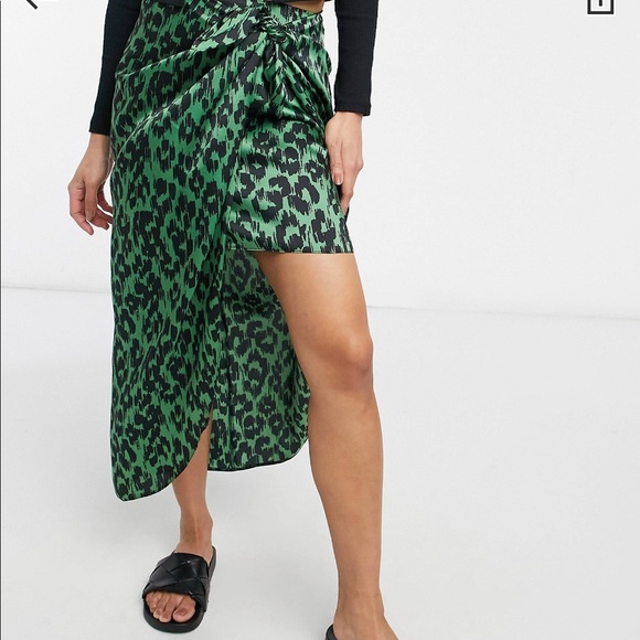 Asos green leopard print asymmetrical skirt - Picture 5 of 6